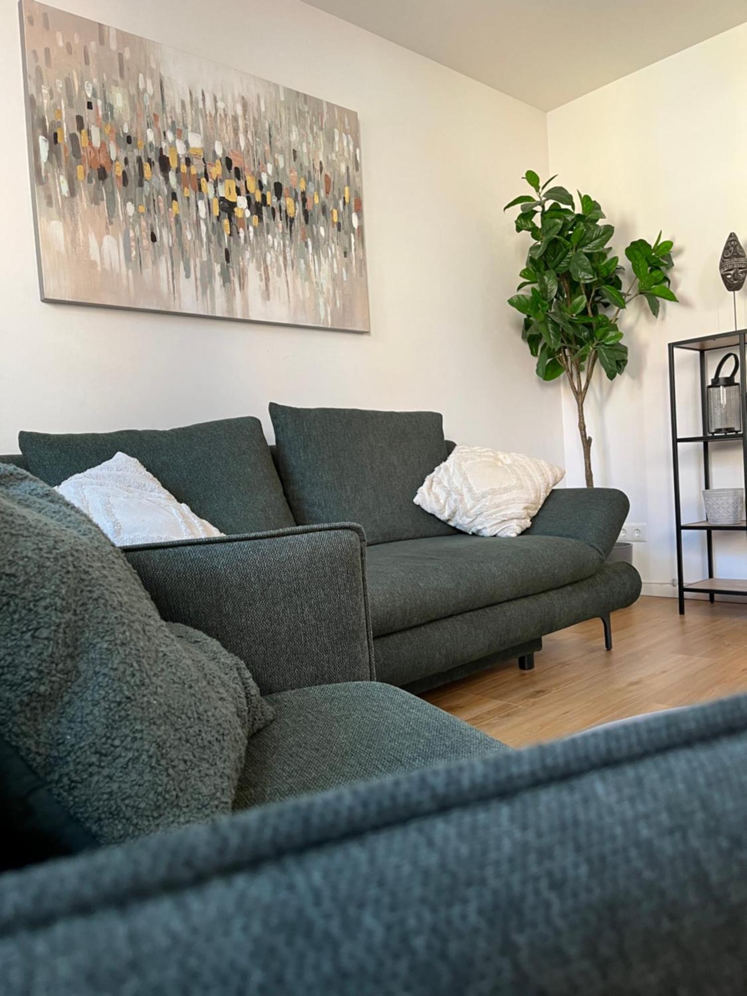 Traumhafte Business & Relax Wohnung Direkt Im Stadtkern Oettingens By Elation Homes Oettingen in Bayern 外观 照片