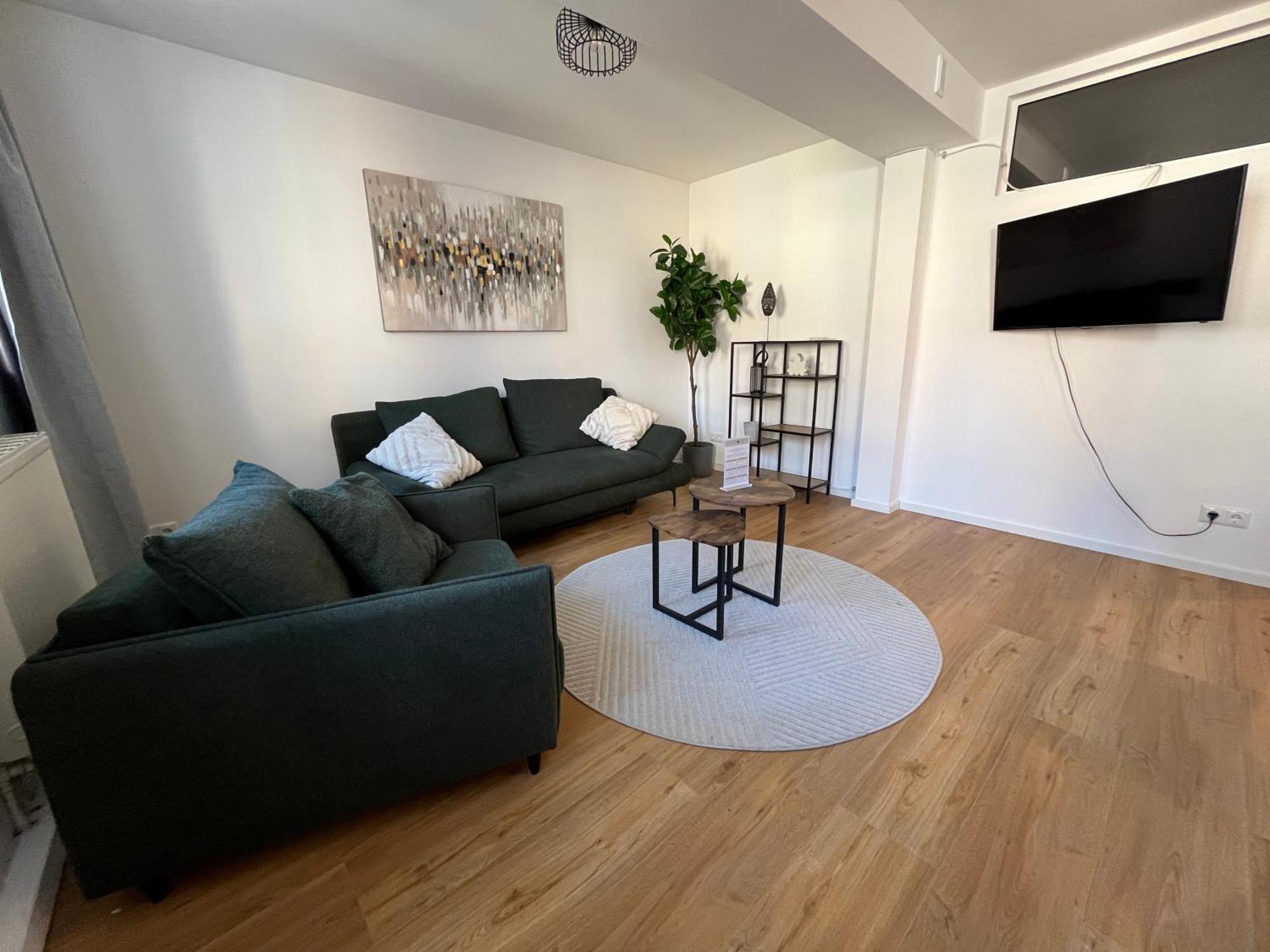Traumhafte Business & Relax Wohnung Direkt Im Stadtkern Oettingens By Elation Homes Oettingen in Bayern 外观 照片