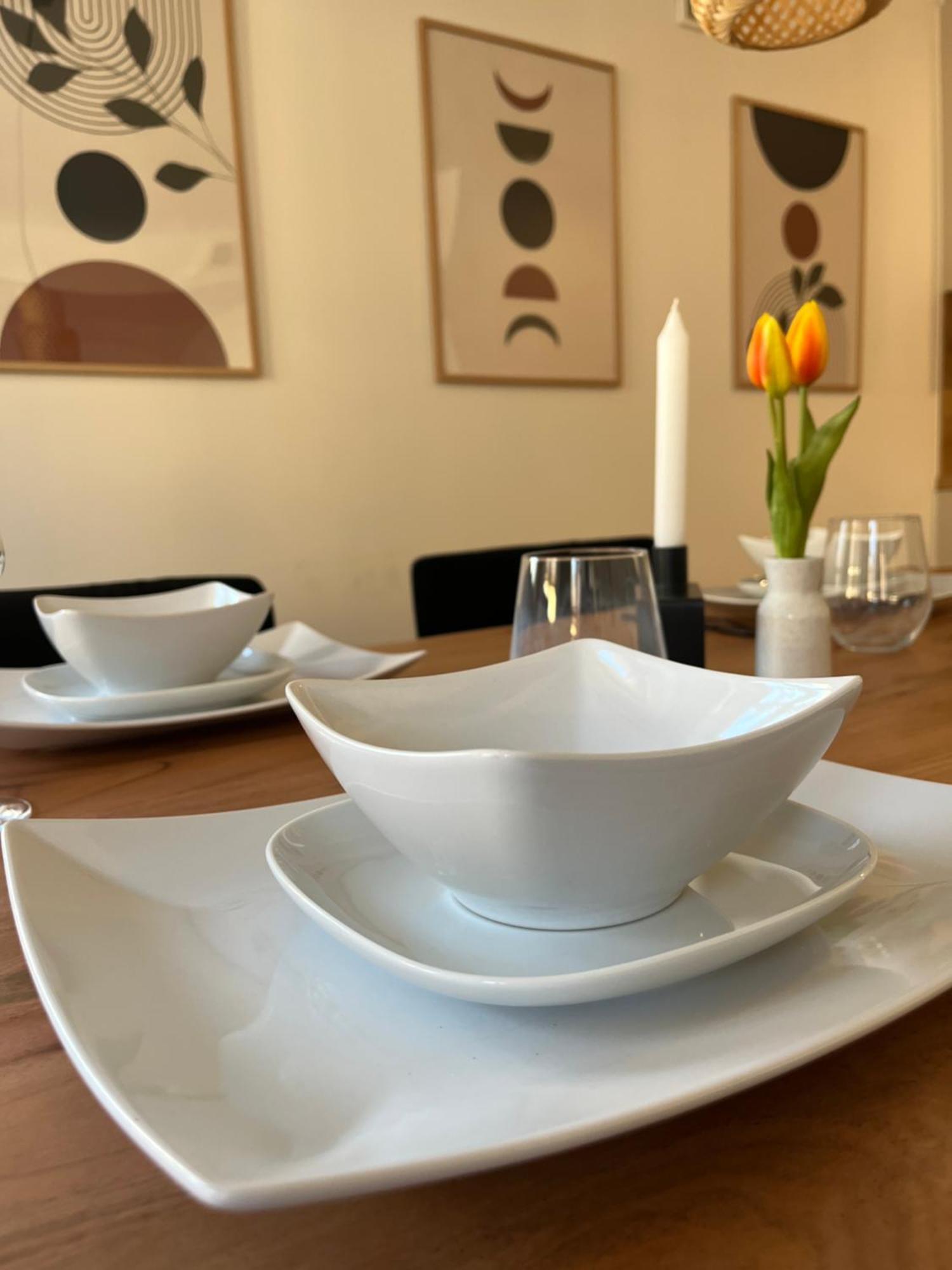 Traumhafte Business & Relax Wohnung Direkt Im Stadtkern Oettingens By Elation Homes Oettingen in Bayern 外观 照片