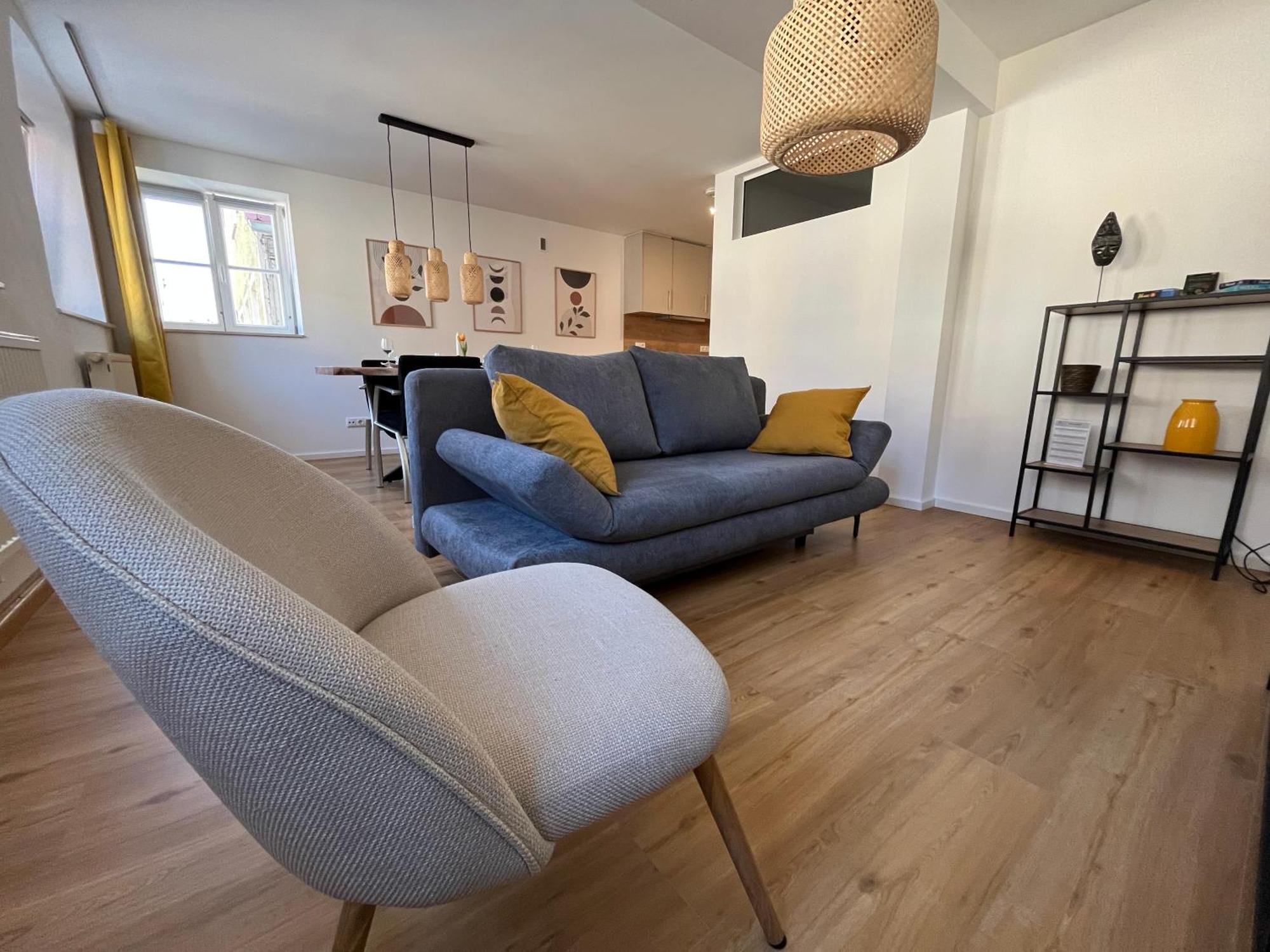 Traumhafte Business & Relax Wohnung Direkt Im Stadtkern Oettingens By Elation Homes Oettingen in Bayern 外观 照片